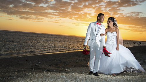 Johann Lardal - Photographe mariage - 2 Johann Lardal - Photographe mariage - 2